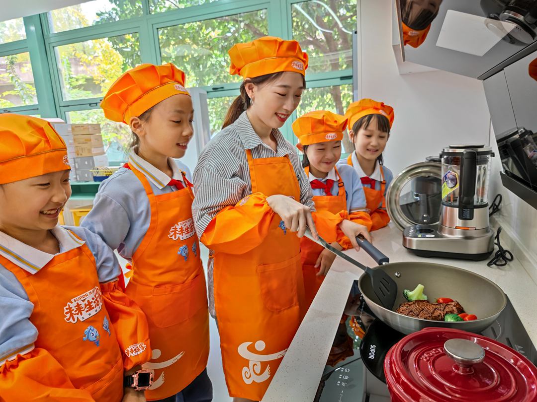 1676018775604006xsZA.jpg 微信圖片_20220926130034_副本.jpg