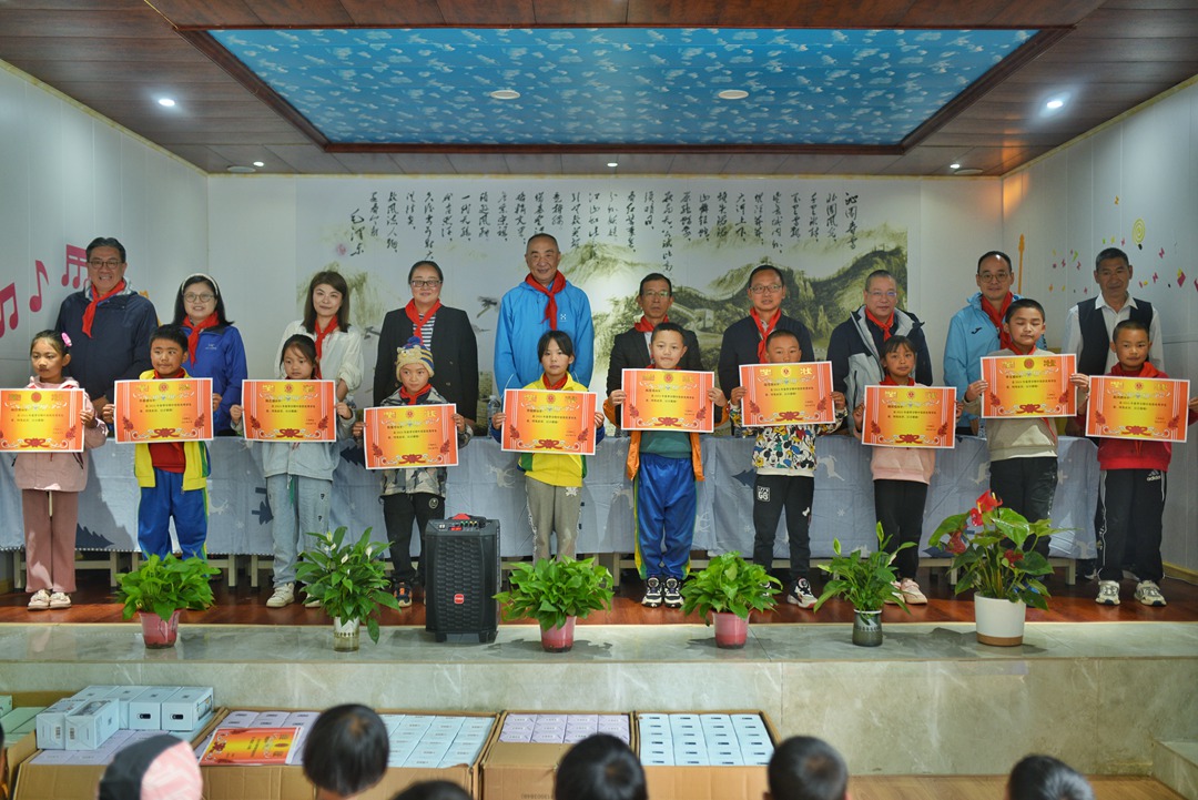 17272313969938665SZC.jpg DSC_3972-01.jpg